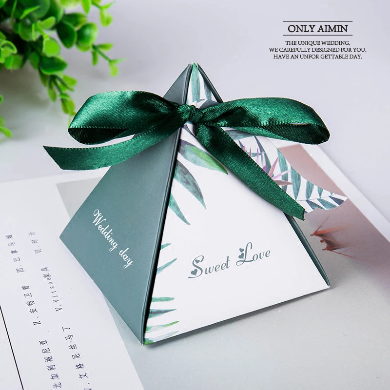 New creative green paper gift  - đánh giá và giá Event Party Box